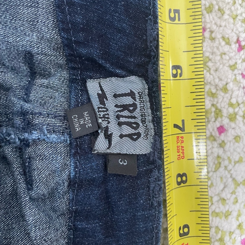 , never worn. - Picture 3 of 16